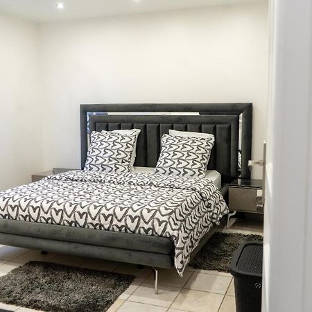 Kimia House Apartment Osny Luaran gambar
